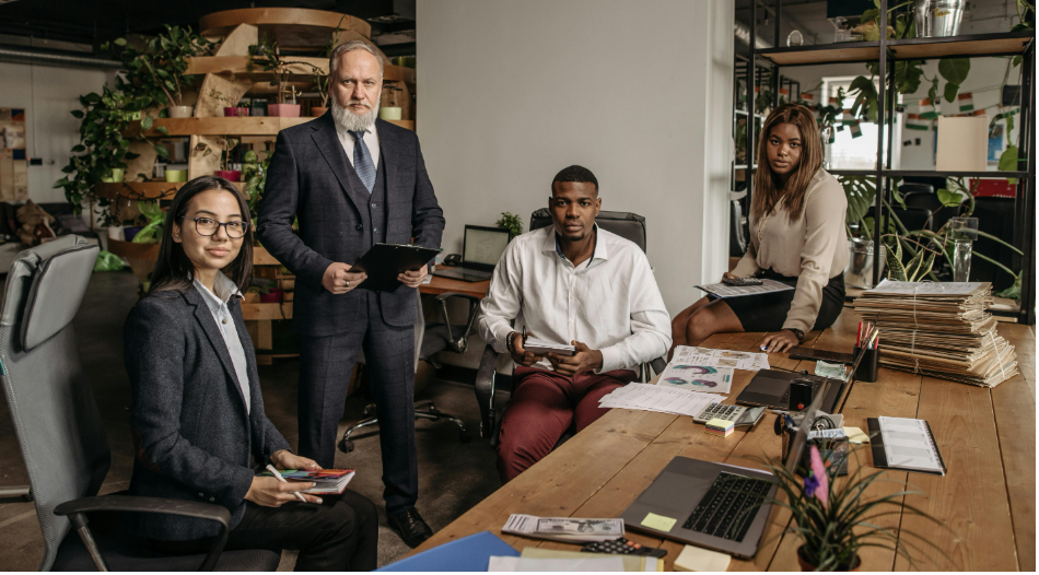 Admin, Operations and Back-Office Staffing solutions by Arck Recruitment for startups and SMEs — skilled office professionals supporting administrative tasks, vendor coordination, data entry, and internal operations.